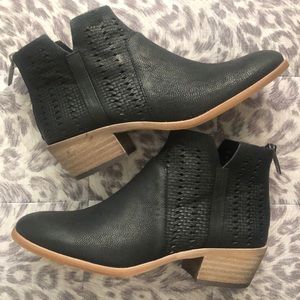 Vince Camuto Black Leather Booties